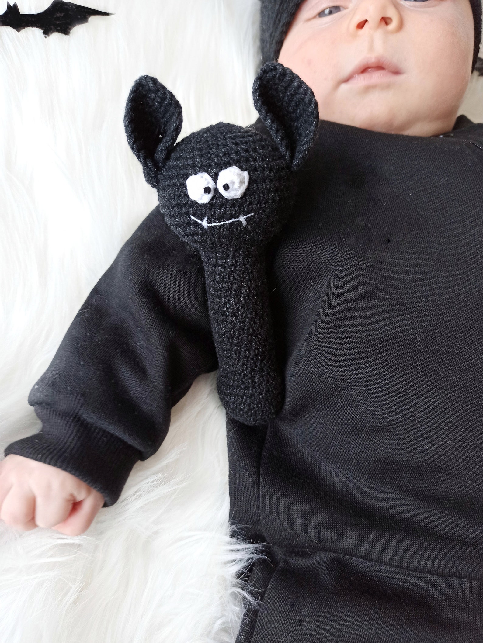 Crochet Bat Baby Rattle Pattern, Halloween Crochet Baby Gift - Etsy
