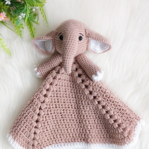 Crochet elephant lovey pattern, crochet baby security blanket, elephant baby lovey pattern image 6