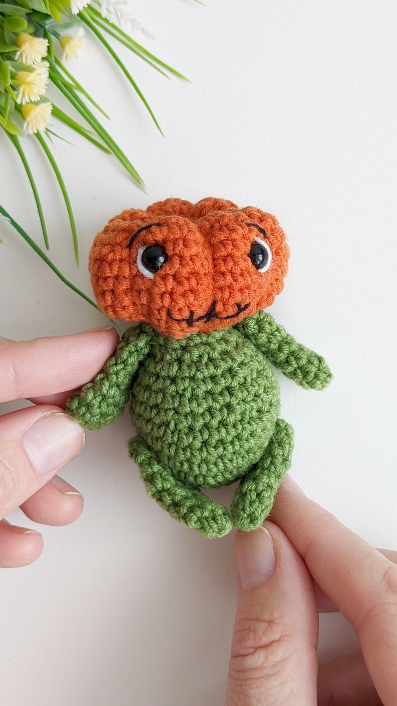 Crochet pumpkin man pattern, amigurumi doll halloween decor, easy crochet pattern image 9