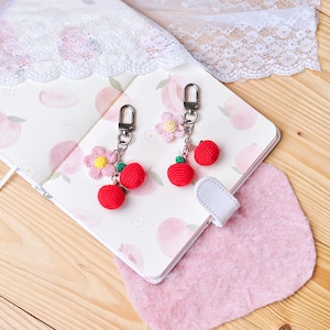 Crochet Apple Keychain: Handmade Amigurumi Bag Charm