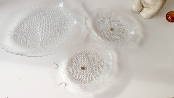 Vintage Arcoroc France Clear Fish Glass Serving Plate And Two Etsy