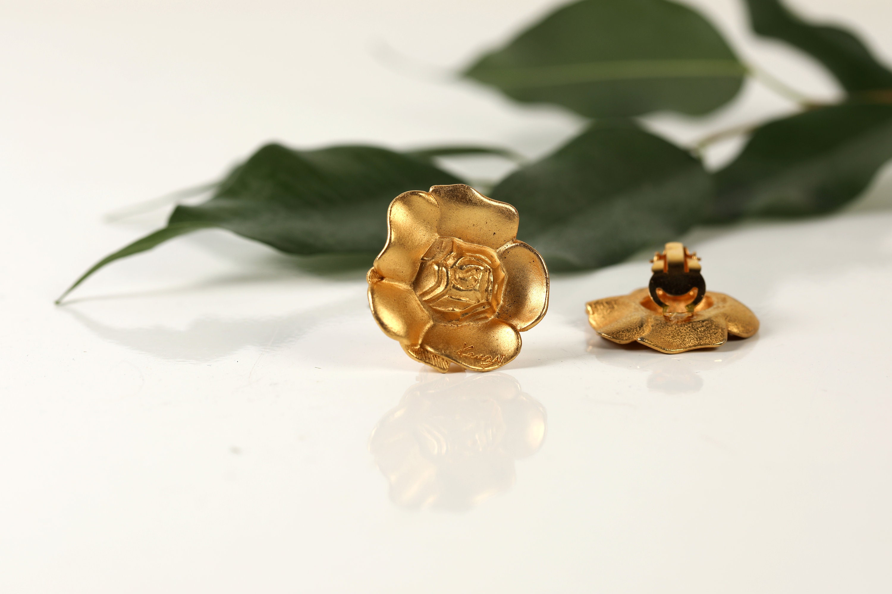 Kenzo flower earring - Etsy 日本