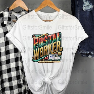 Employé des postes PNG, conception de chemise de facteur, sublimation de verre, cadeau pour facteur, facteur de clip art, Juneteenth PNG,
