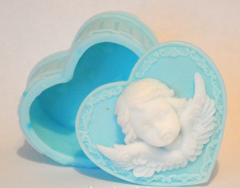 Silicone mold 3D Heart shape box with Roses or with Angel Soap molds for Valentine/'s Day.