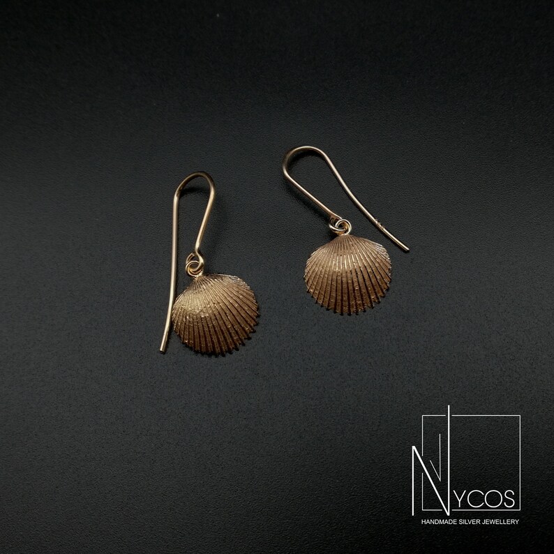 Silver seashells earrings