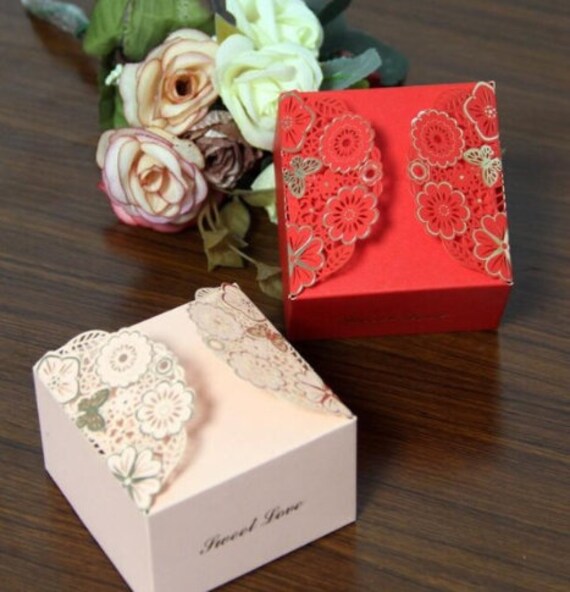 10pcs Wedding Sweet Hollow Cake Candy Boxes Gift Box Birthday Party Favour Set 10pcs Wedding Sweet Hollow Cake Candy Boxes Gift Box Birthday Party Favour Set