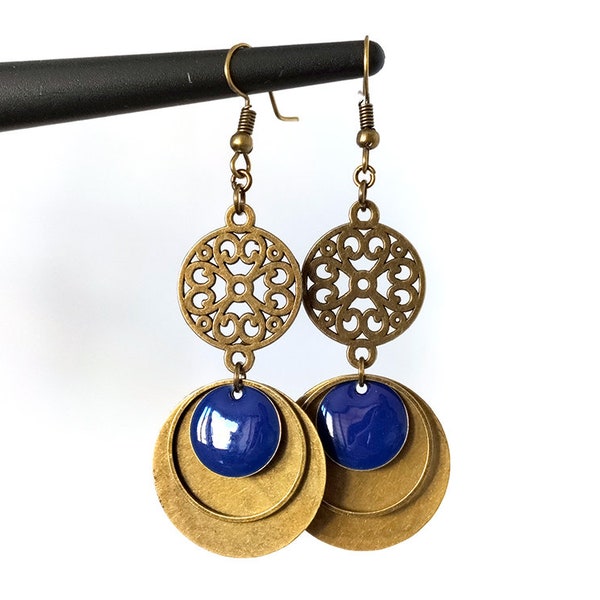 Boucles d'oreilles bronze connecteur coeurs - sequin bleu roi 13 - cercle sequin bronze 25