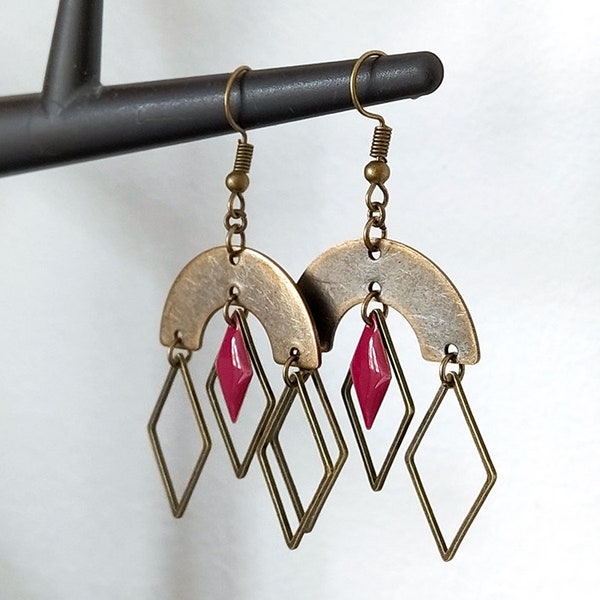 Boucles d'oreilles bronze chandelier pont losange fuchsia bordeaux triple losange