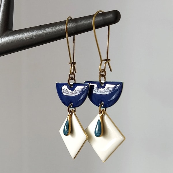 Boucles d'oreilles bronze demi cercle bleu nuit carre blanc 21 goutte bleu paon