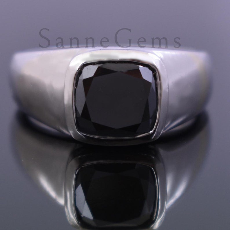 Certified diamond 4 Carat Black Diamond Ring In Cushion Cut Full fire !