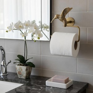 Brass Hummingbird Toilet Paper Holder, Vintage Bird Bathroom Tissue Roll Holder Antique Brass Hummingbird Decor Bird Lover Housewarming Gift