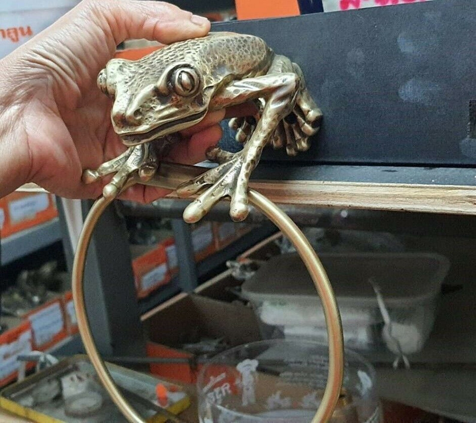 Brass Frog Towel Ring, Vintage Tree Frog Towel Holder, Antique Brass ...