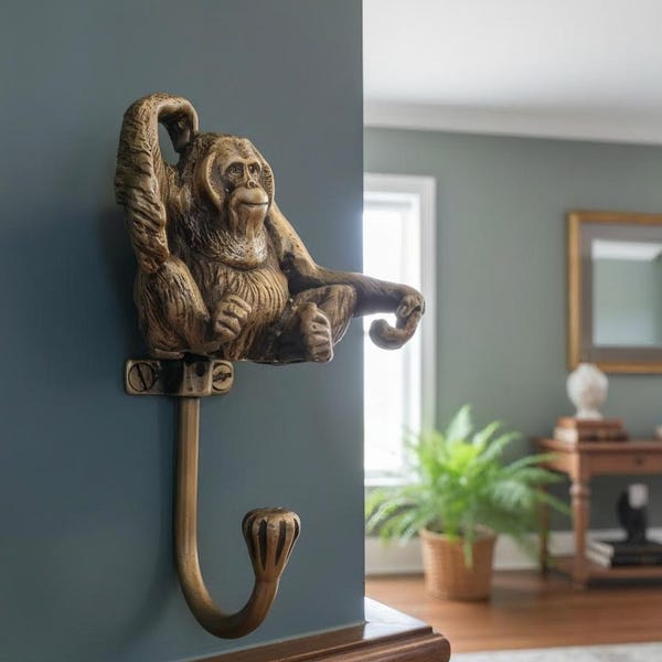 Brass Monkey Wall Hook, Vintage Gorilla Coat Hanger, Antique Orangutan Towel Hook, Safari Jungle Home Decor, Animal Robe Hook