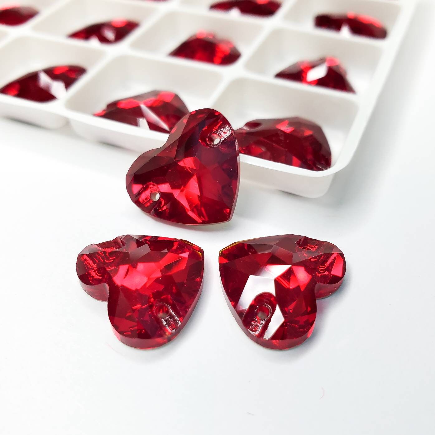 HGYCPP Heart Crystal Gems Flat Back Heart Rhinestones for DIY  Crafts,Clothes,Shoe Decor