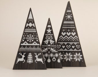 Arbres en tricot noir