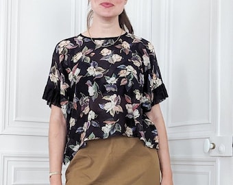 Frida Loose Fit Floral Short Sleeve Huipil Swing Crop Top