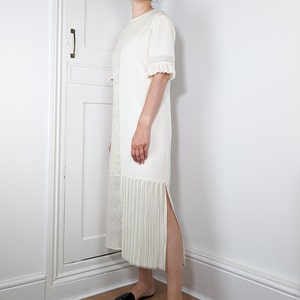 Vanilla Bamboo and Silk Midi Dress Loose Fit with Short T-Shirt Sleeves and Belt image 2