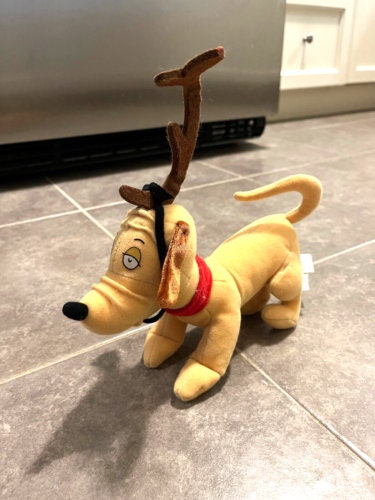 grinch dog stuffed animal