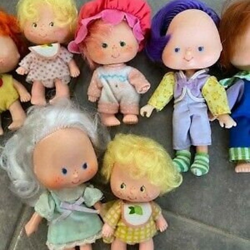 Vintage Kenner Strawberry Shortcake Doll Lot 10 dolls TLC buy Some rares READ