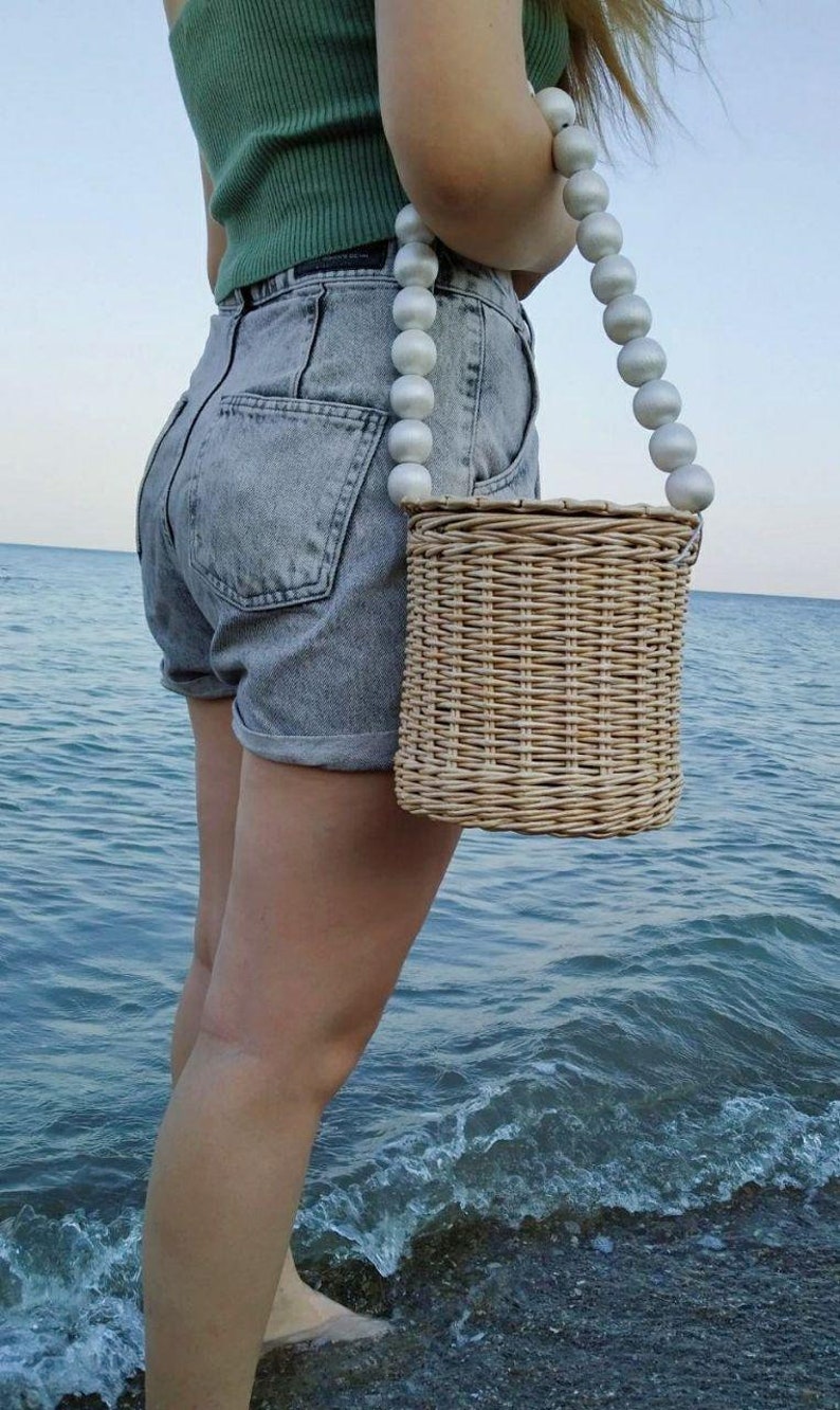 Wicker bag with wooden pearl handle Handbag wicker Summer bag Beach bag Straw bag Jane Birkin basket Fashion bag Stylish wicker bag image 8