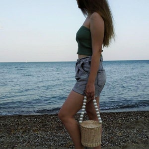 Wicker bag with wooden pearl handle Handbag wicker Summer bag Beach bag Straw bag Jane Birkin basket Fashion bag Stylish wicker bag image 7