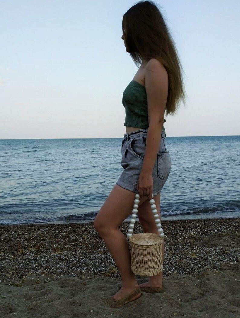 Wicker bag with wooden pearl handle Handbag wicker Summer bag Beach bag Straw bag Jane Birkin basket Fashion bag Stylish wicker bag image 7