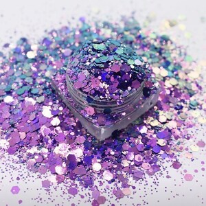 Sweet Dreams - Color Shifting Glitter - Chunky Glitter - Color Shift - Glitter - Art and Crafts
