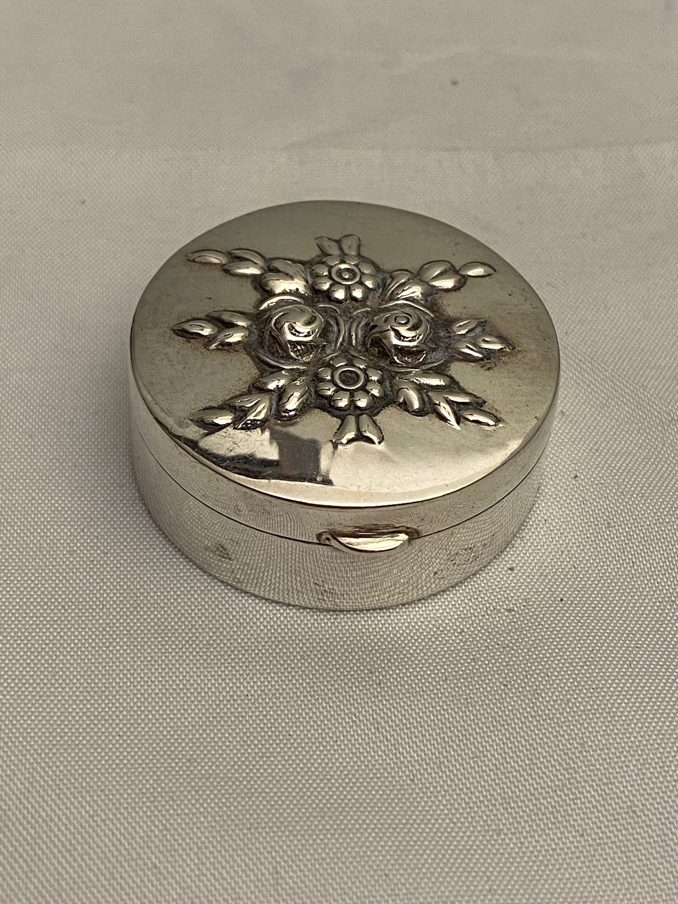 Silver Pill Box - Etsy Canada