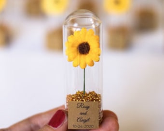 10pcs Sunflower Wedding Favors for Guests, Sunflower Party Favors, Sunflower Birthday, Yellow Wedding, Rustic Favors, Sunflower baby shower