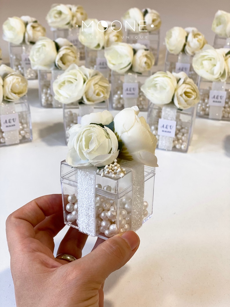 5pcs Wedding Favors for Guests, Wedding Favor Boxes, Cube, White Favors, Baby Shower Favors, Bridal Shower Favor, Birthday Favors, Sweet 16 image 2