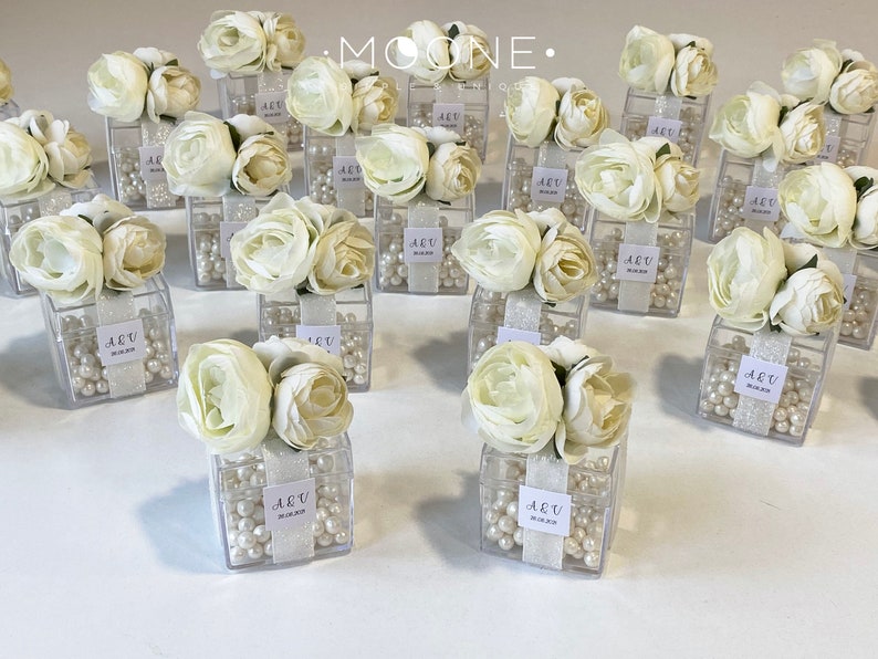 5pcs Wedding Favors for Guests, Wedding Favor Boxes, Cube, White Favors, Baby Shower Favors, Bridal Shower Favor, Birthday Favors, Sweet 16 image 3