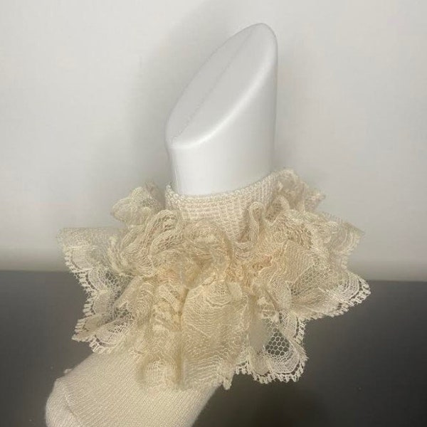 Aniya Rose Beige Lace Ruffle Socks