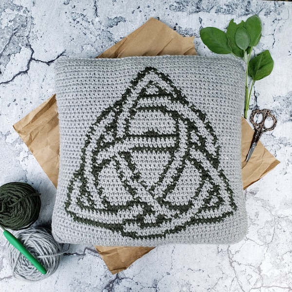 Celtic Knot Throw Pillow *PDF Crochet Pattern*