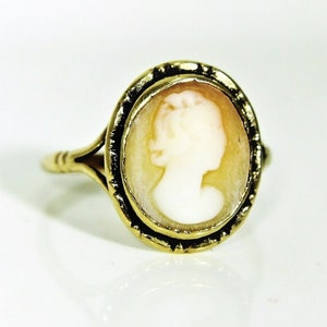 Victorian 9ct 9k Gold Cameo Ring Size 5 3/4 - L