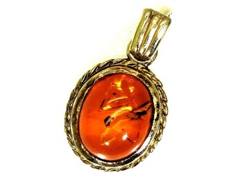9ct 9k Yellow Gold Amber Oval Pendant