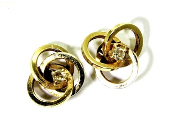 Pendientes de nudo de zirconia de oro amarillo de 9 qt 9k