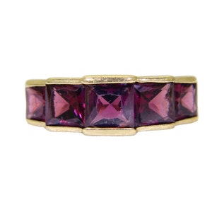 Vintage 9ct 9k Gold Princess Garnet Ring Size 6 1/4 - M