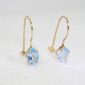 10k Gold Blautopas Tropfen Ohrringe