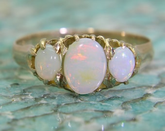 9ct 9k Gold Edwardian Opal Trilogy Ring Size 6 1/4 - M