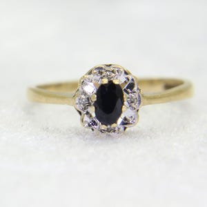 Pretty Sapphire & Diamond Cluster 9ct Yellow Gold Ring size K 1/2 ~ 5 1/2