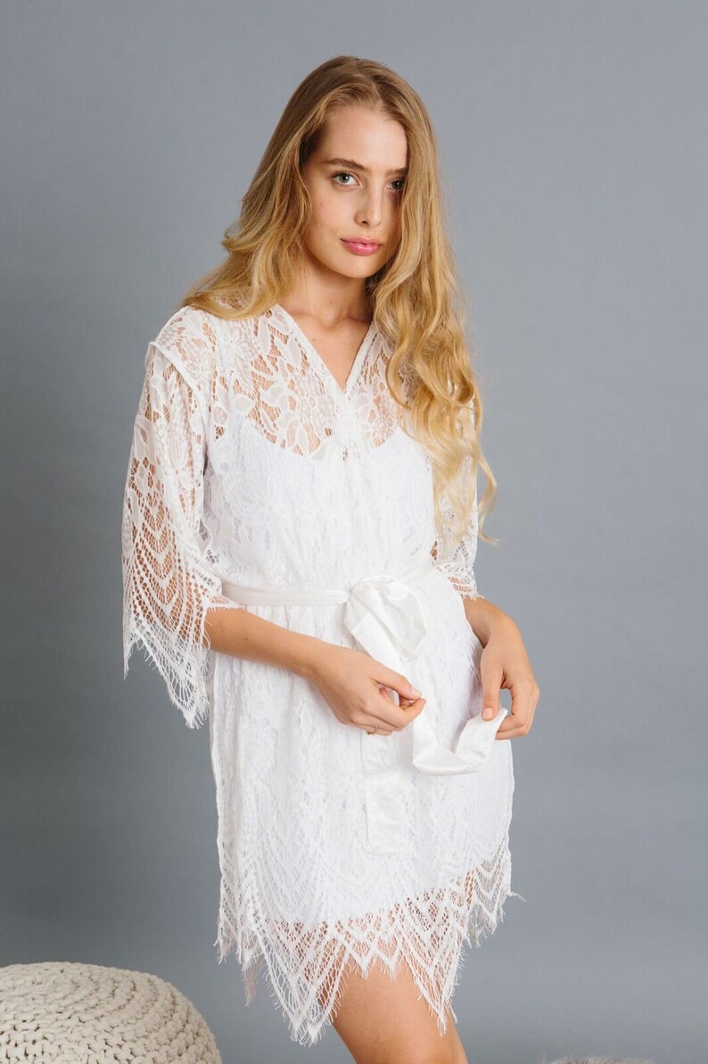 bridal gift wedding robe bridal robe satin robe Bride robe Lace Robe bride gift Personalized bride robe bridesmaid robe