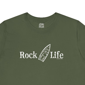 Camiseta Rock Life Arrowhead / No tan civilizada / Regalo de Flint Knapper