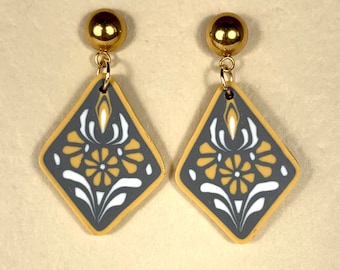 Fliesenohrringe aus Polymer Clay