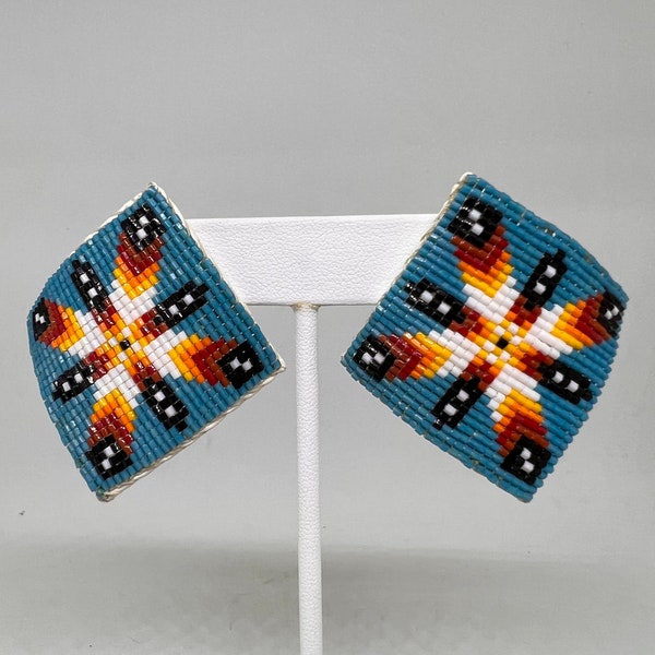 Beaded Diamond Earrings | Native American beaded earrings | Vintage | Blue, yellow, red, black, white | Vintage