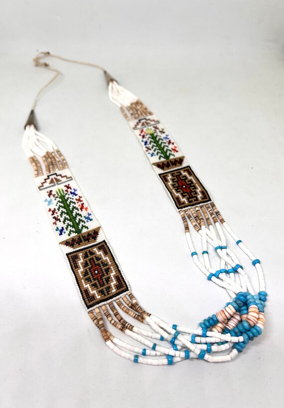 Beautiful multi-coloured beaded Long Native Ameri… - image 1