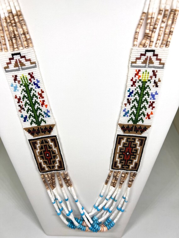 Beautiful multi-coloured beaded Long Native Ameri… - image 3