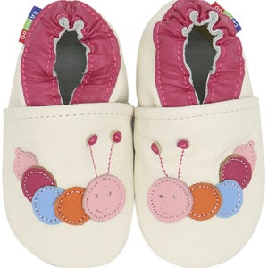 Carozoo chaussures en cuir à semelle souple pour tout-petits, pantoufles pour bébés filles et garçons, apprendre à marcher, animal mignon caterpillar cream