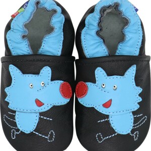 Carozoo zapatos de bebé de cuero con suela suave, zapatillas infantiles para niños y niñas wolf black