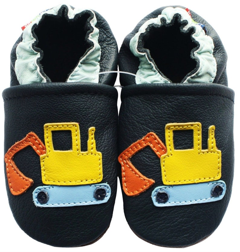 BEST SELLERS Carozoo Baby Soft Sole Baby Kid Indoor Leather Shoes slippers socks booties moccasins girl boy cuir leather excavator dark blue