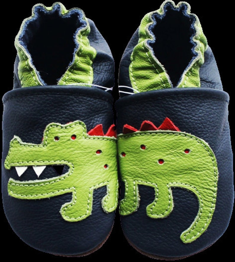 Carozoo zapatos de bebé de cuero con suela suave, zapatillas infantiles para niños y niñas crocodile dark blue